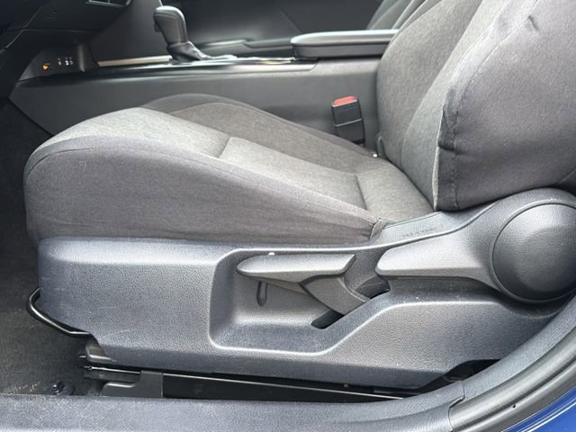 Used 2025 Toyota Camry LE image 21