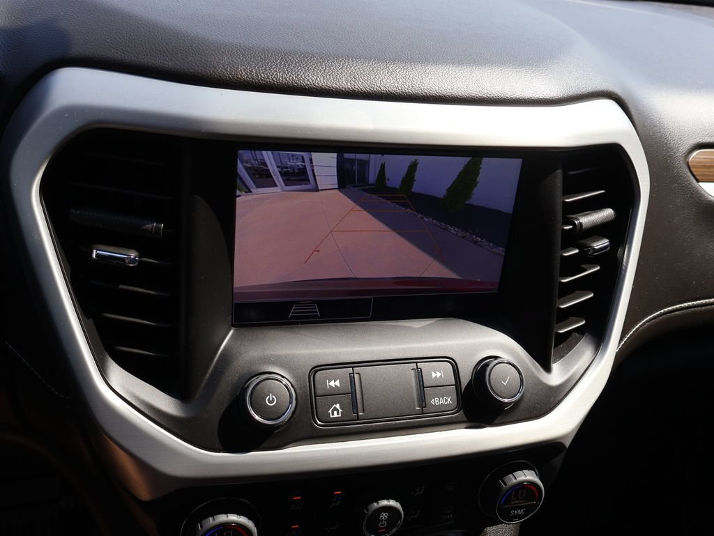 Certified 2023 GMC Acadia SLE w/ Driver Convenience Package AWD/4WD image 34