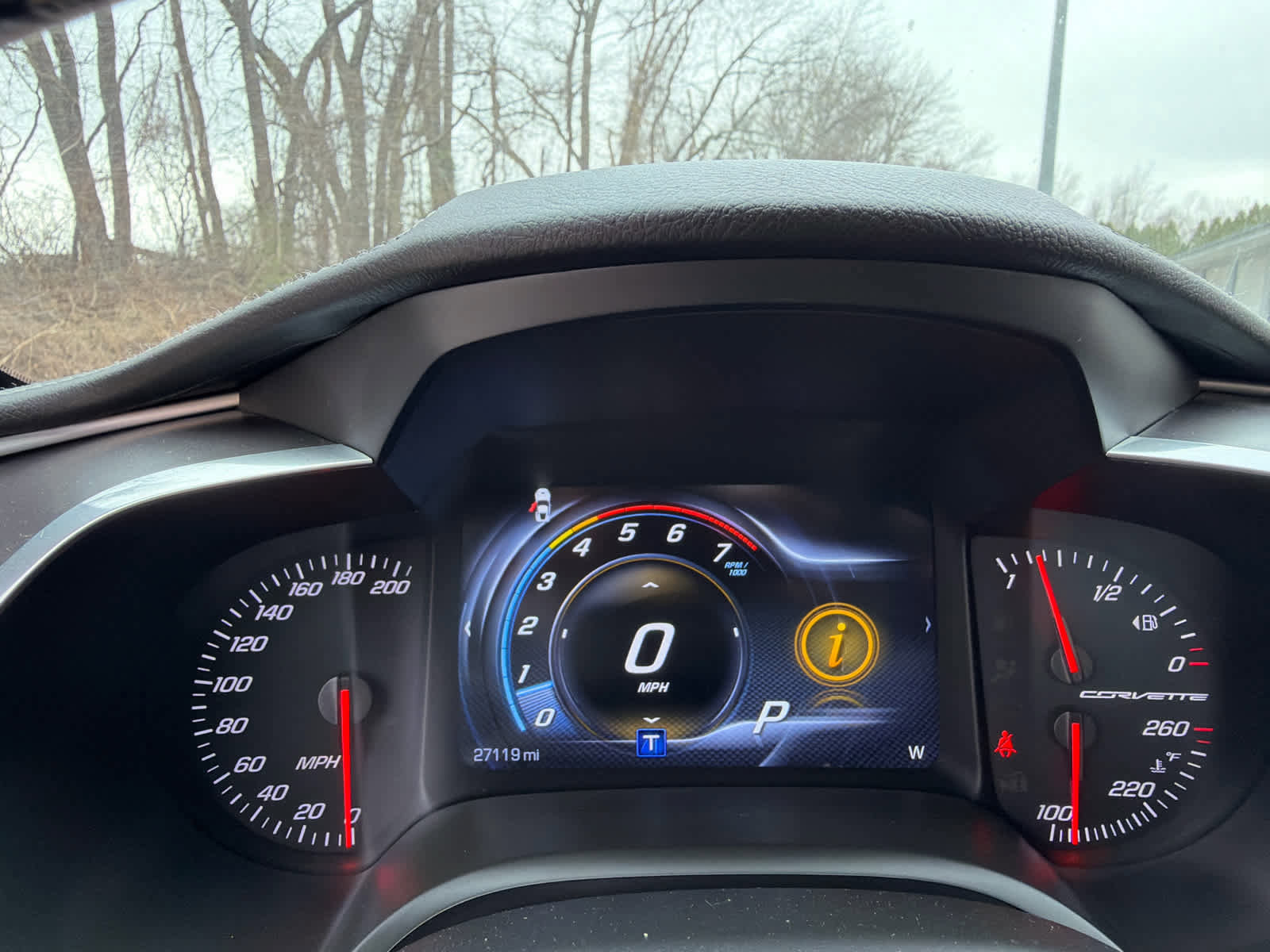 Used 2019 Chevrolet Corvette Stingray Convertible w/ 1LT RWD image 13