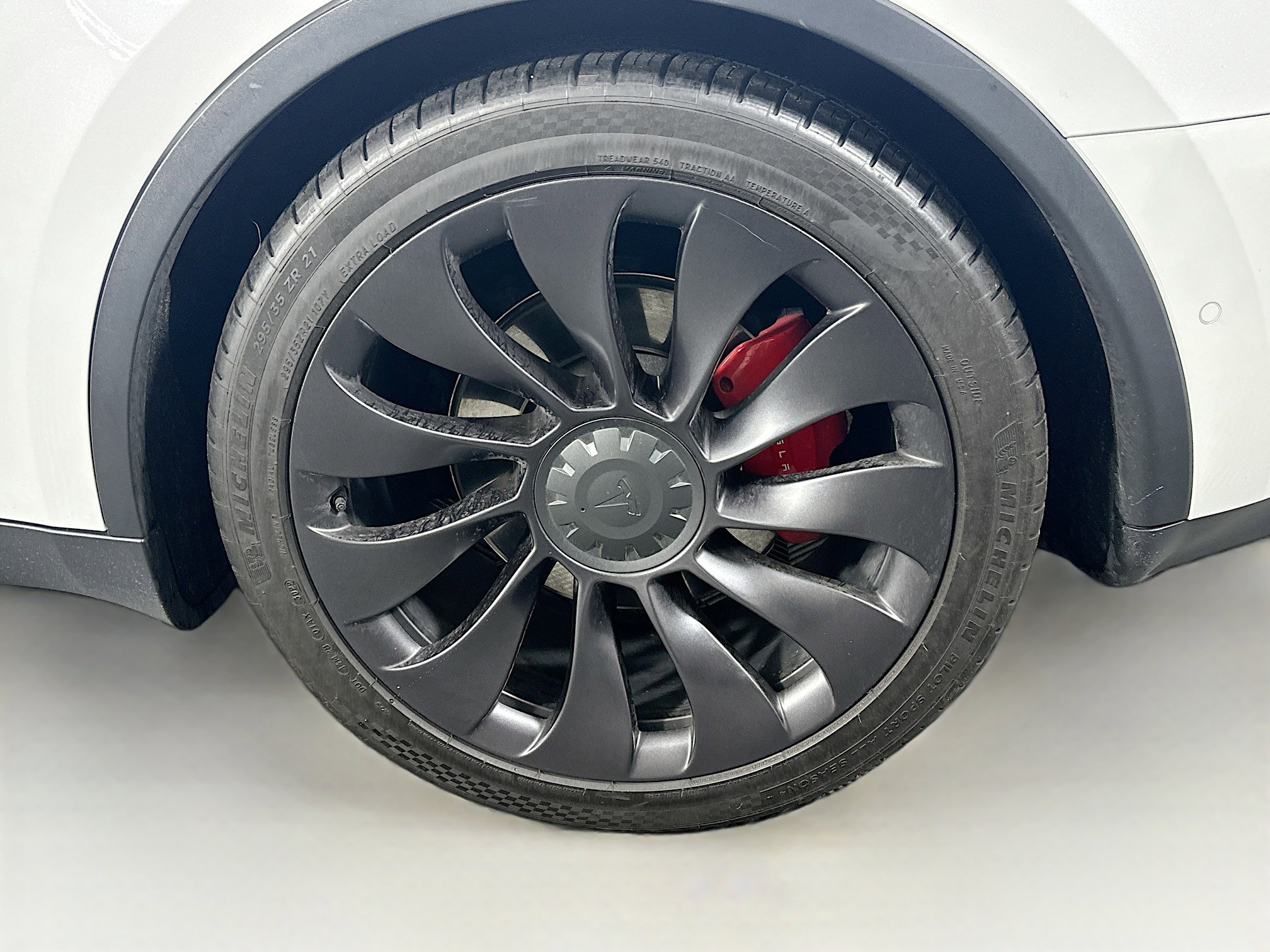 Used 2022 Tesla Model Y Performance AWD/4WD image 11