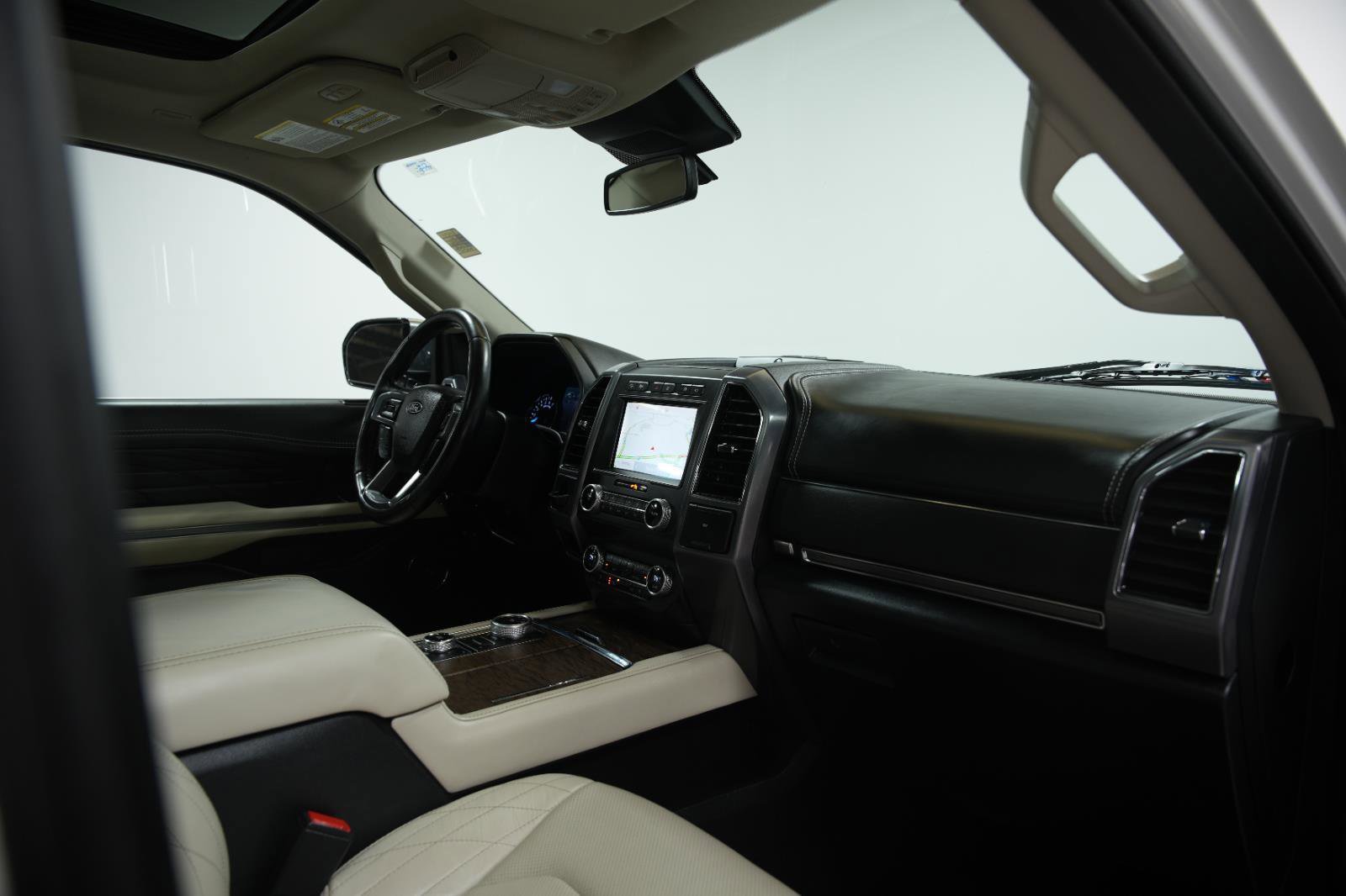 Used 2021 Ford Expedition Platinum image 19
