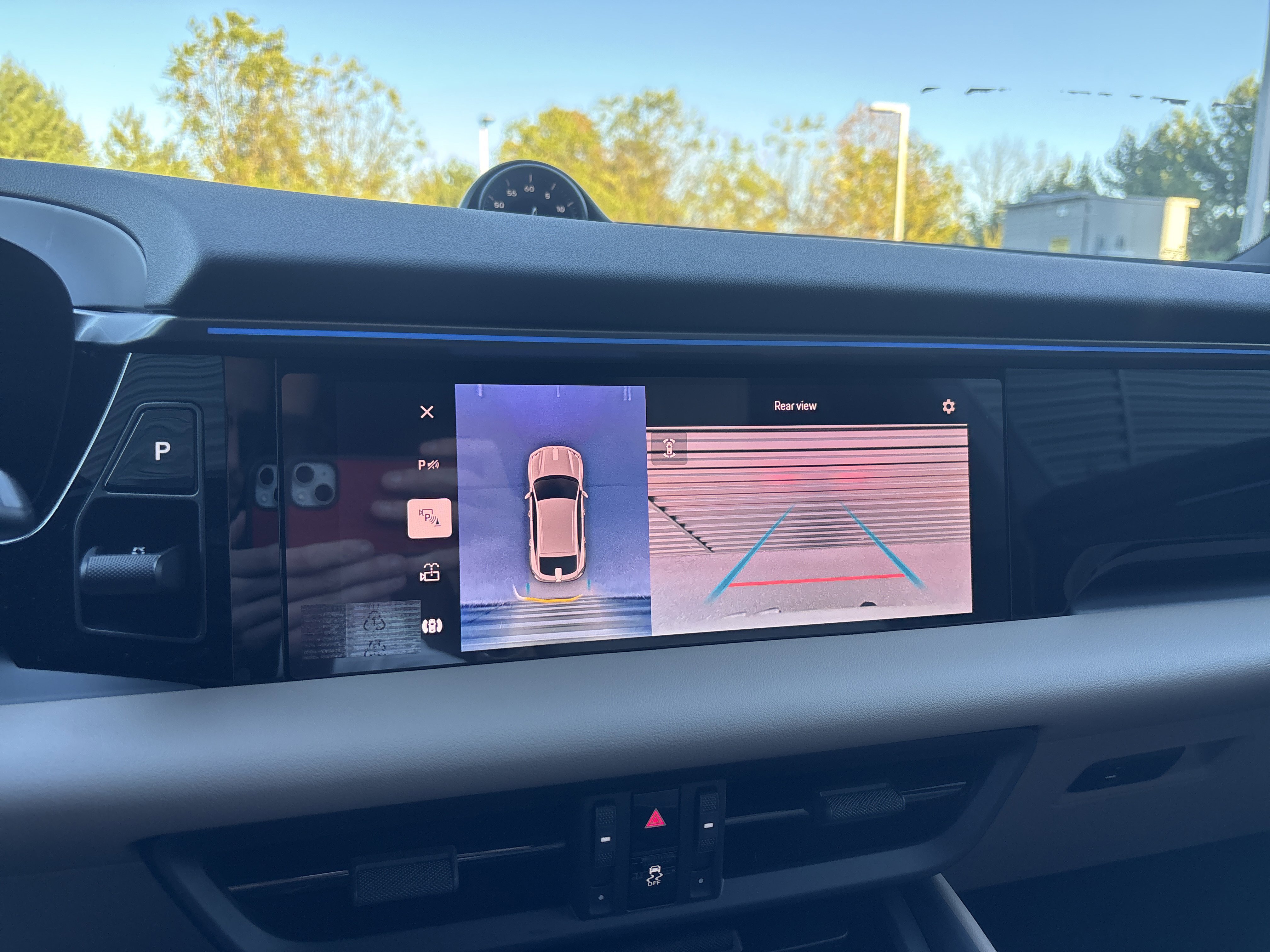 New 2025 Porsche Macan Electric image 21