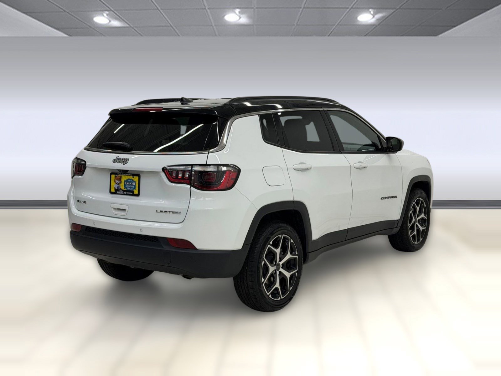 Used 2025 Jeep Compass Limited image 6
