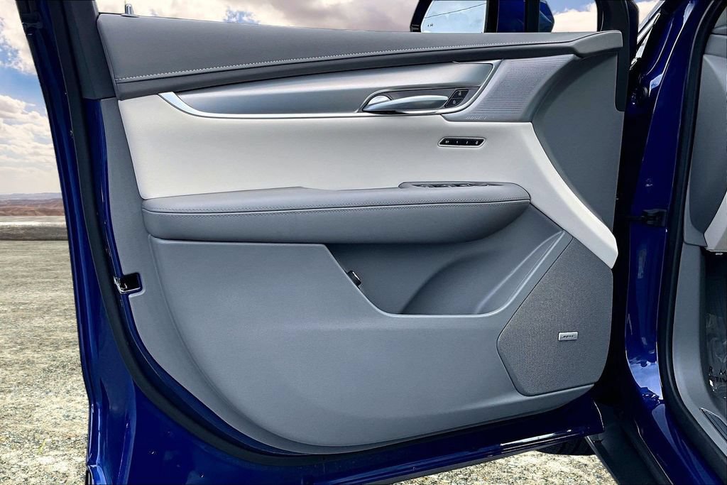Certified 2025 Cadillac XT5 Premium Luxury FWD image 20