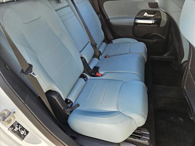 Used 2026 Mercedes-Benz GLB 250 image 18