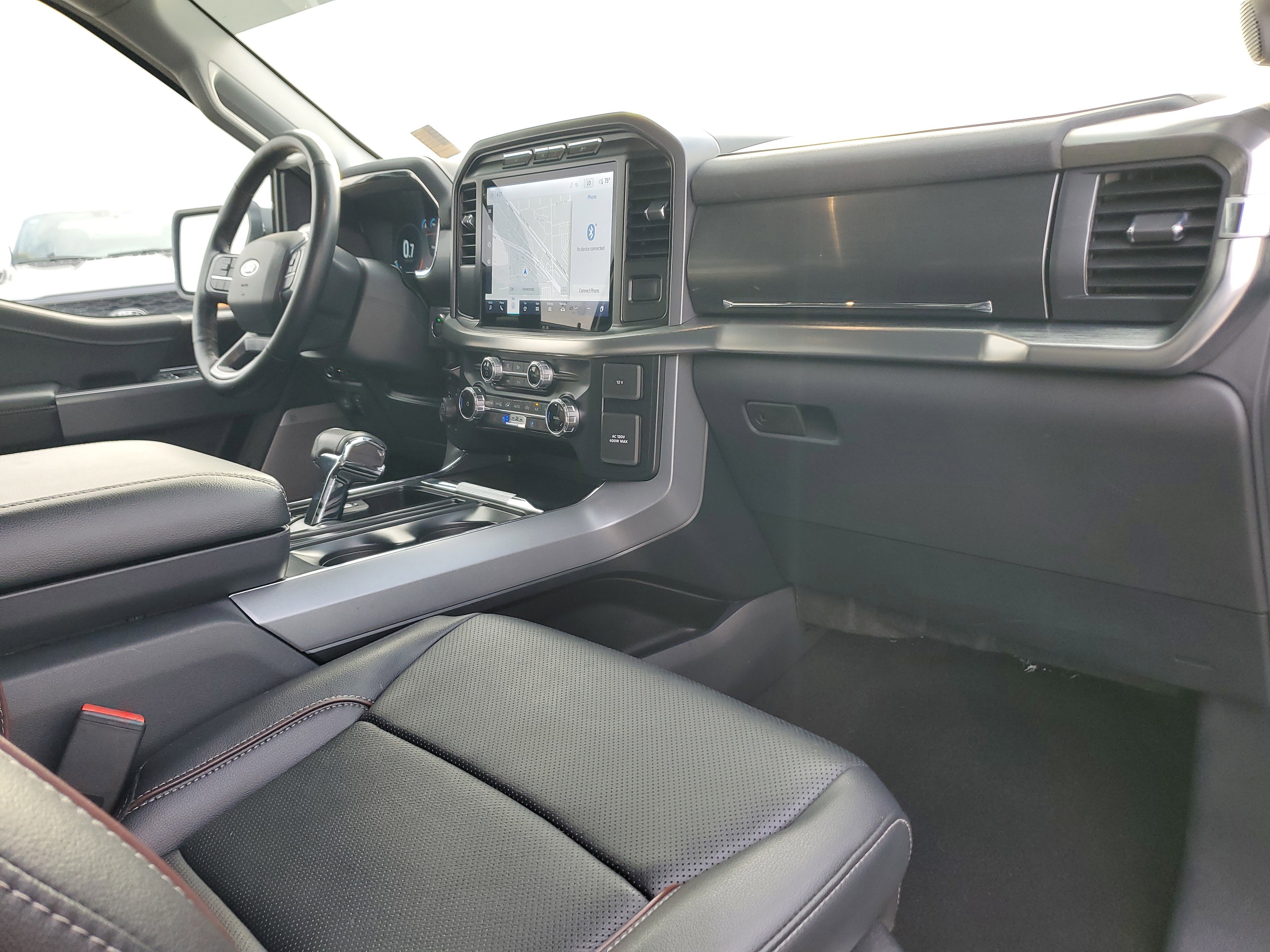 Used 2023 Ford F150 Lariat w/ Equipment Group 502A High image 18