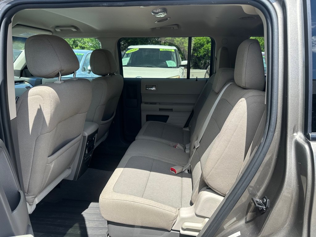 Used 2012 Ford Flex SE FWD image 15