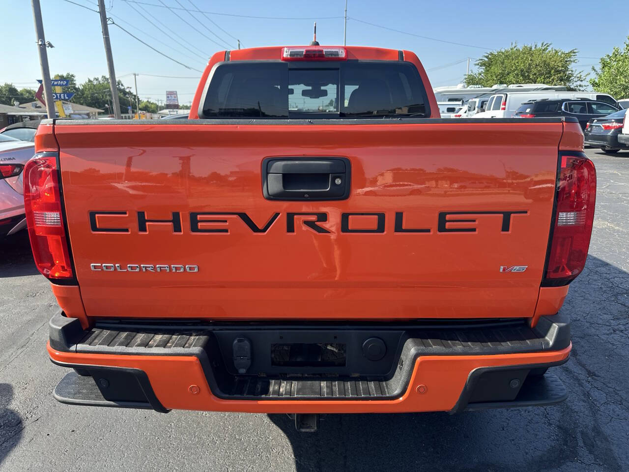 Used 2021 Chevrolet Colorado Z71 AWD/4WD image 10