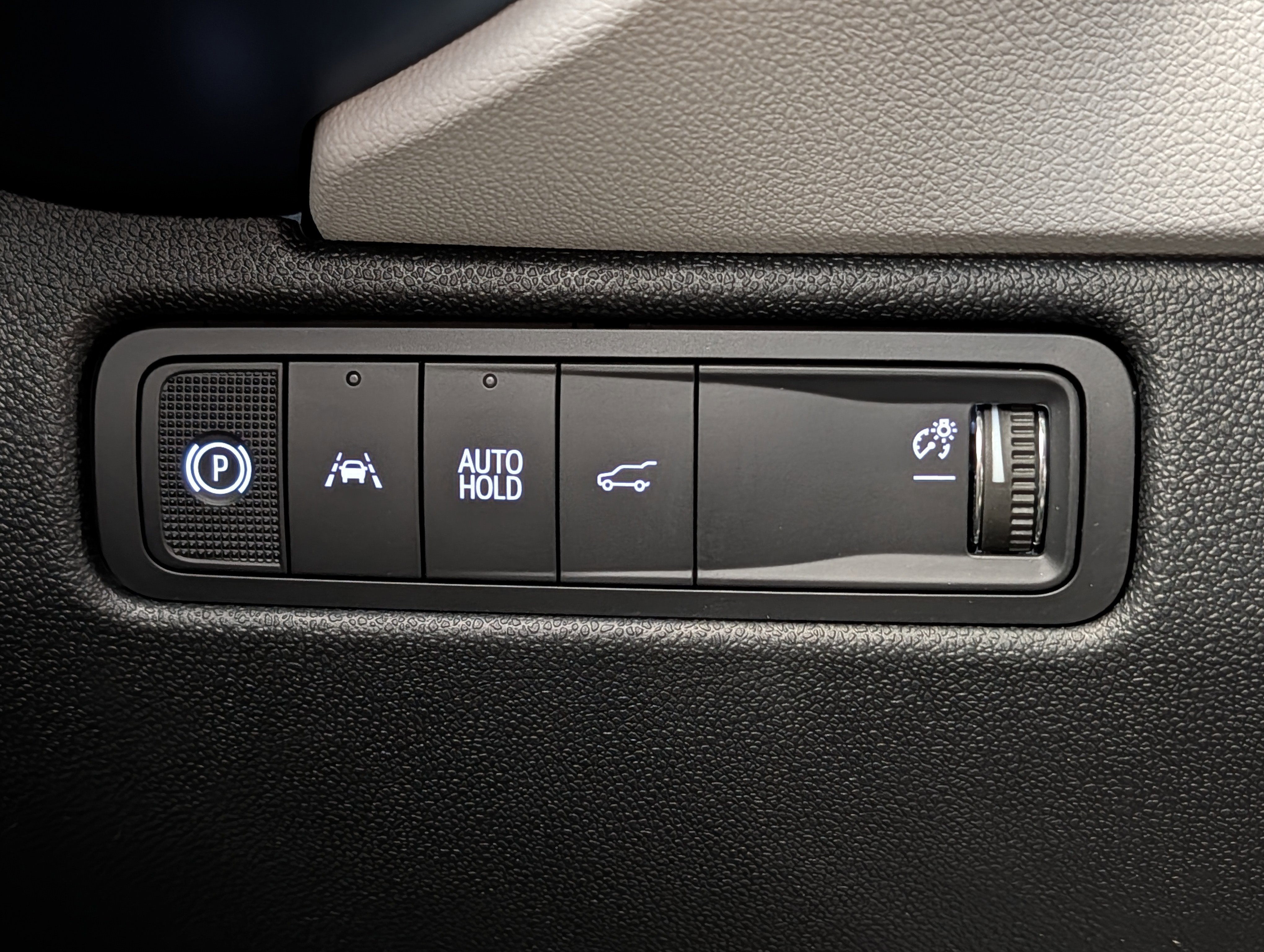 New 2025 Chevrolet Equinox EV LT AWD/4WD image 11