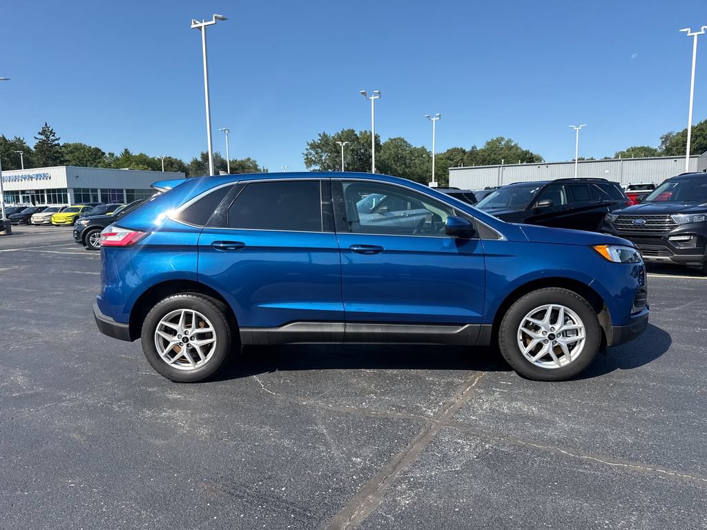 Used 2024 Ford Edge SEL w/ Convenience Package AWD/4WD image 7