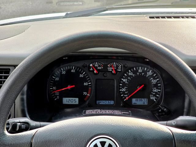 Used 2002 Volkswagen Eurovan MV image 14