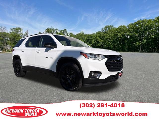 Used 2021 Chevrolet Traverse LT