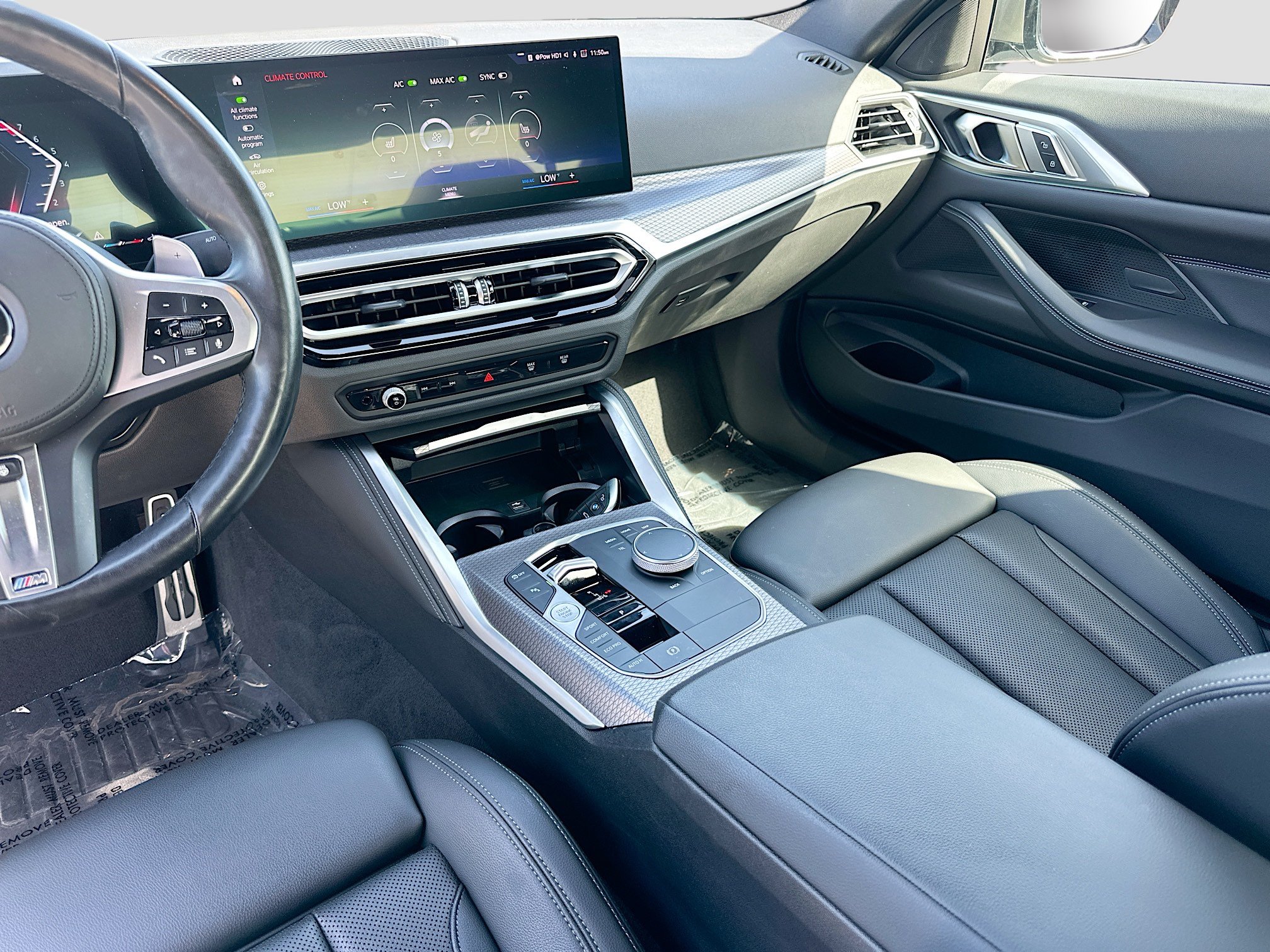 Used 2024 BMW M440i Coupe RWD image 24