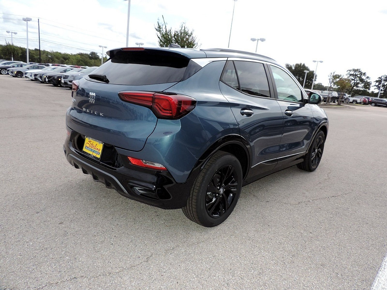 New 2026 Buick Encore GX Sport Touring w/ Comfort Package FWD image 5