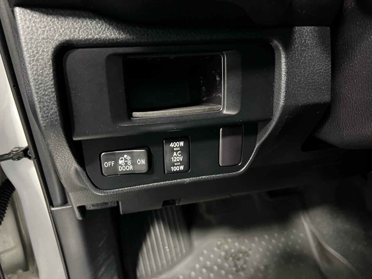 Used 2016 Toyota Tacoma TRD Off-Road image 29