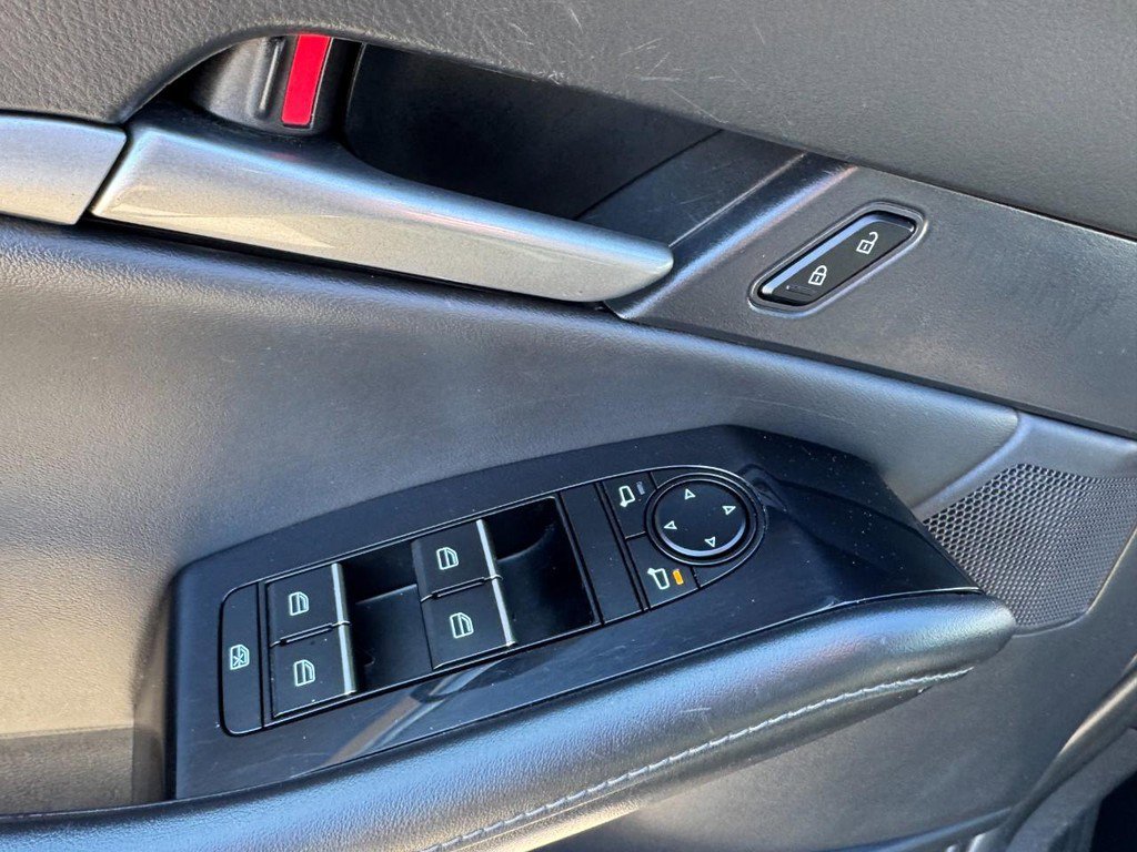 Used 2024 MAZDA CX-30 AWD 2.5 S w/ Select Sport Pkg image 15