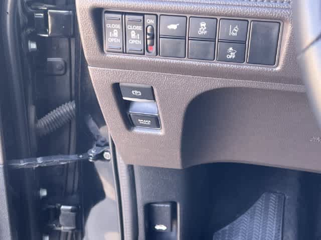 Used 2018 Honda Odyssey EX-L image 29