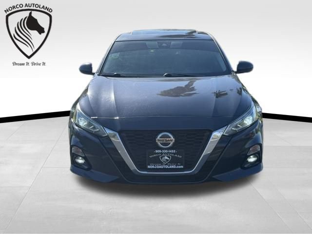 Used 2019 Nissan Altima 2.5 SV image 2