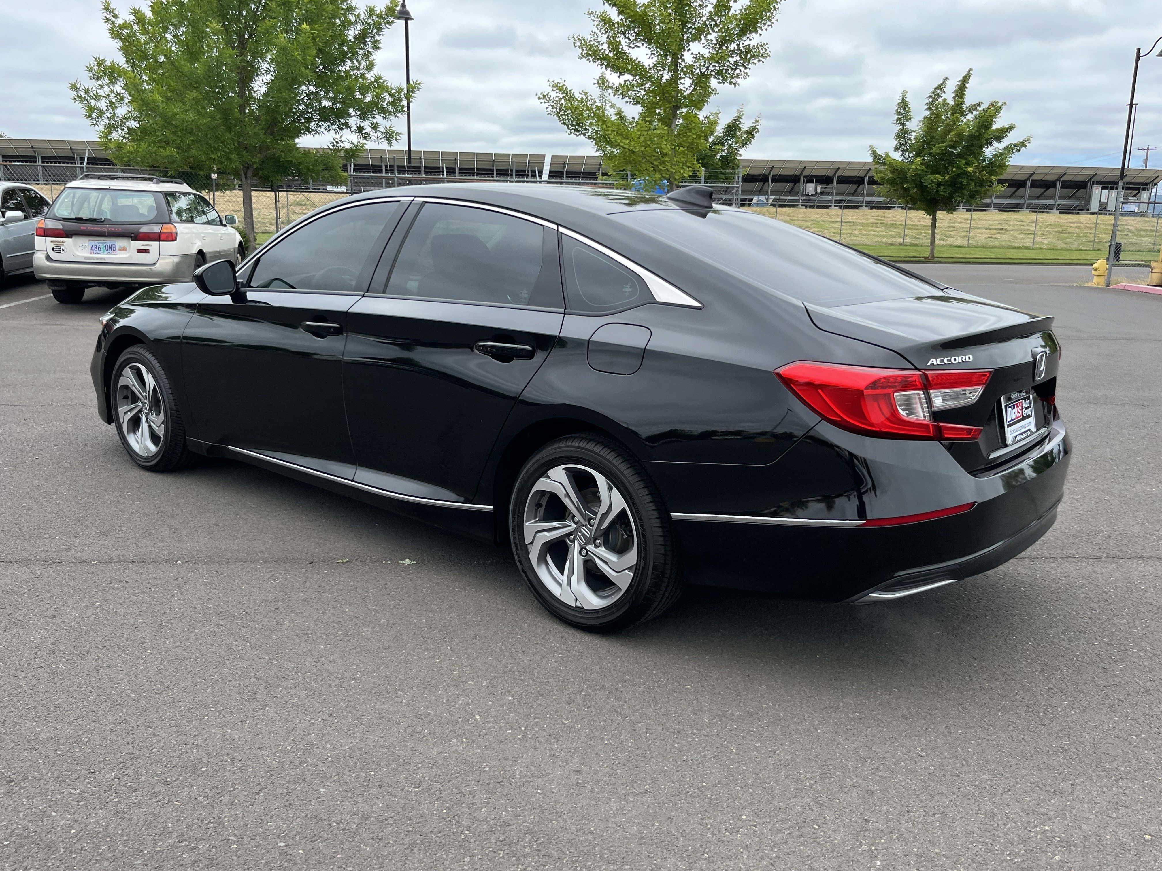 Used 2018 Honda Accord EX image 3