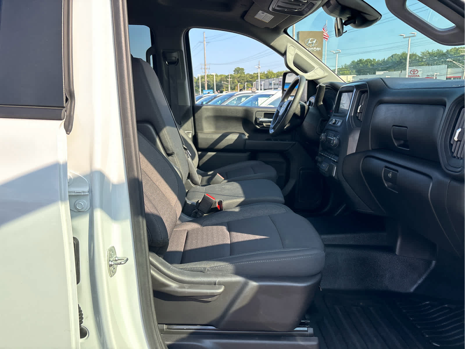 Certified 2024 Chevrolet Silverado 2500 W/T w/ WT Convenience Package AWD/4WD image 25