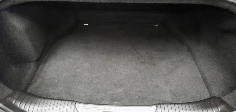 Used 2016 Jaguar XJ L Portfolio image 58