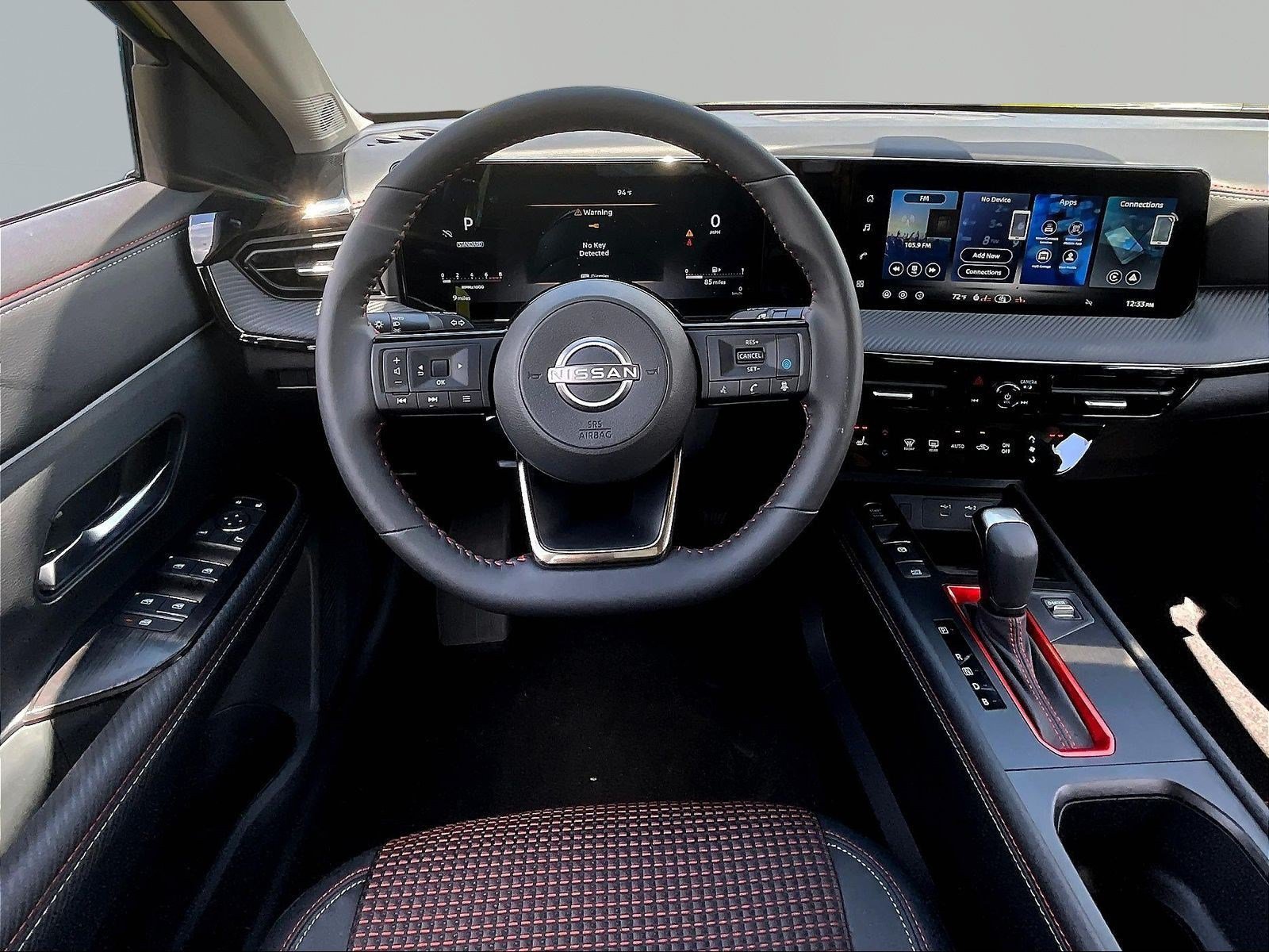 New 2026 Nissan Kicks SR w/ SR Premium Package FWD image 9