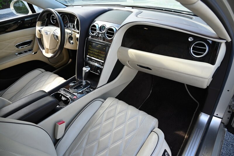 Used 2016 Bentley Flying Spur V8 AWD/4WD image 17