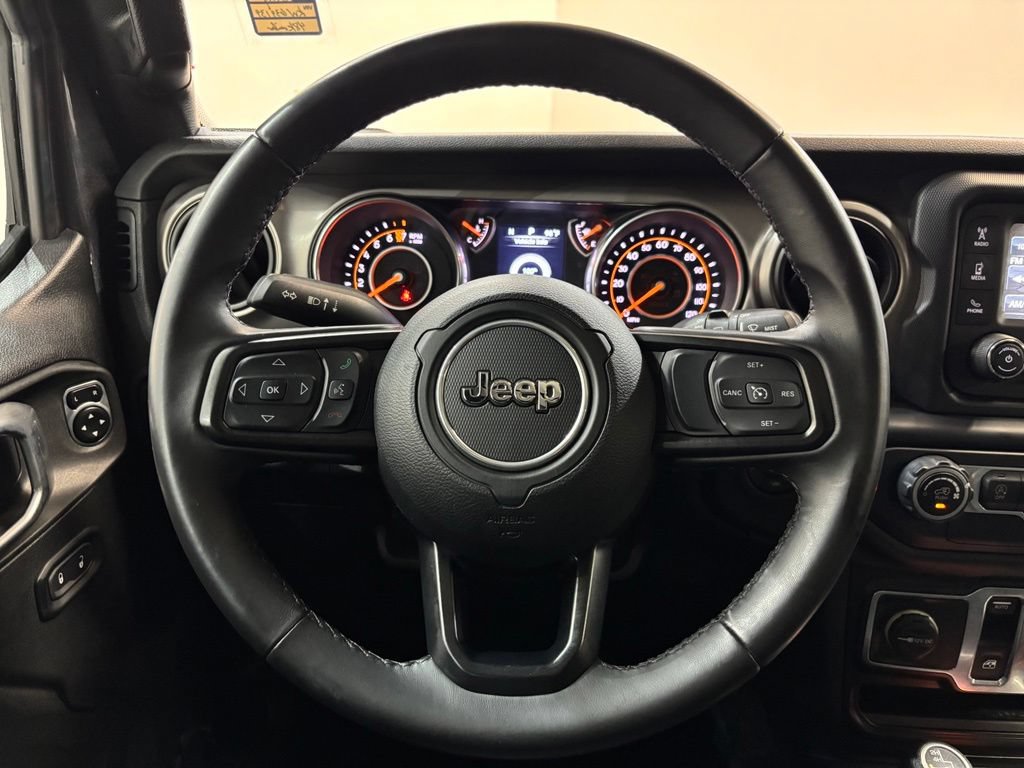 Used 2019 Jeep Wrangler Sport AWD/4WD image 11