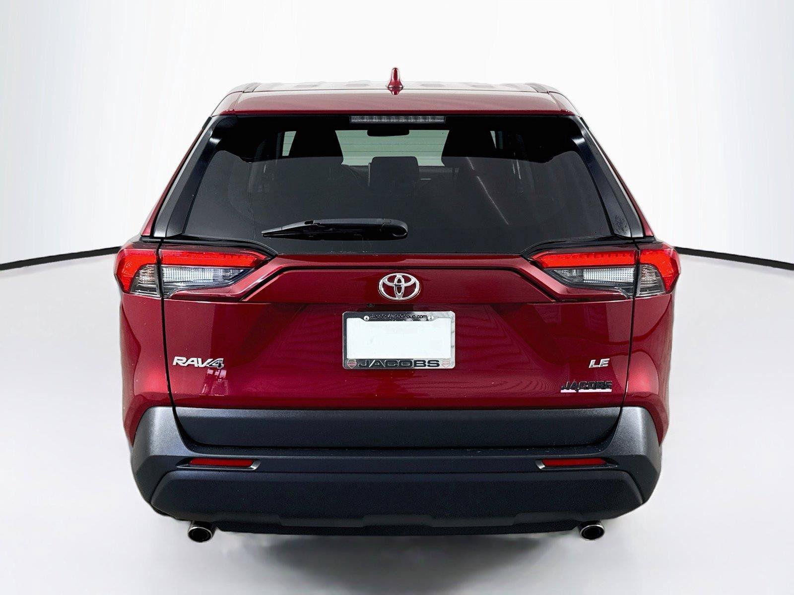 Used 2025 Toyota RAV4 LE FWD image 4