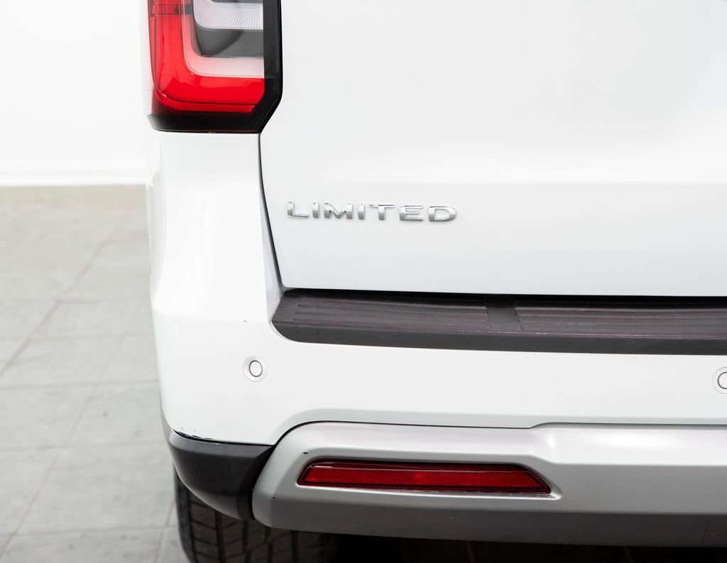 Used 2024 Ford Expedition Max Limited AWD/4WD image 16