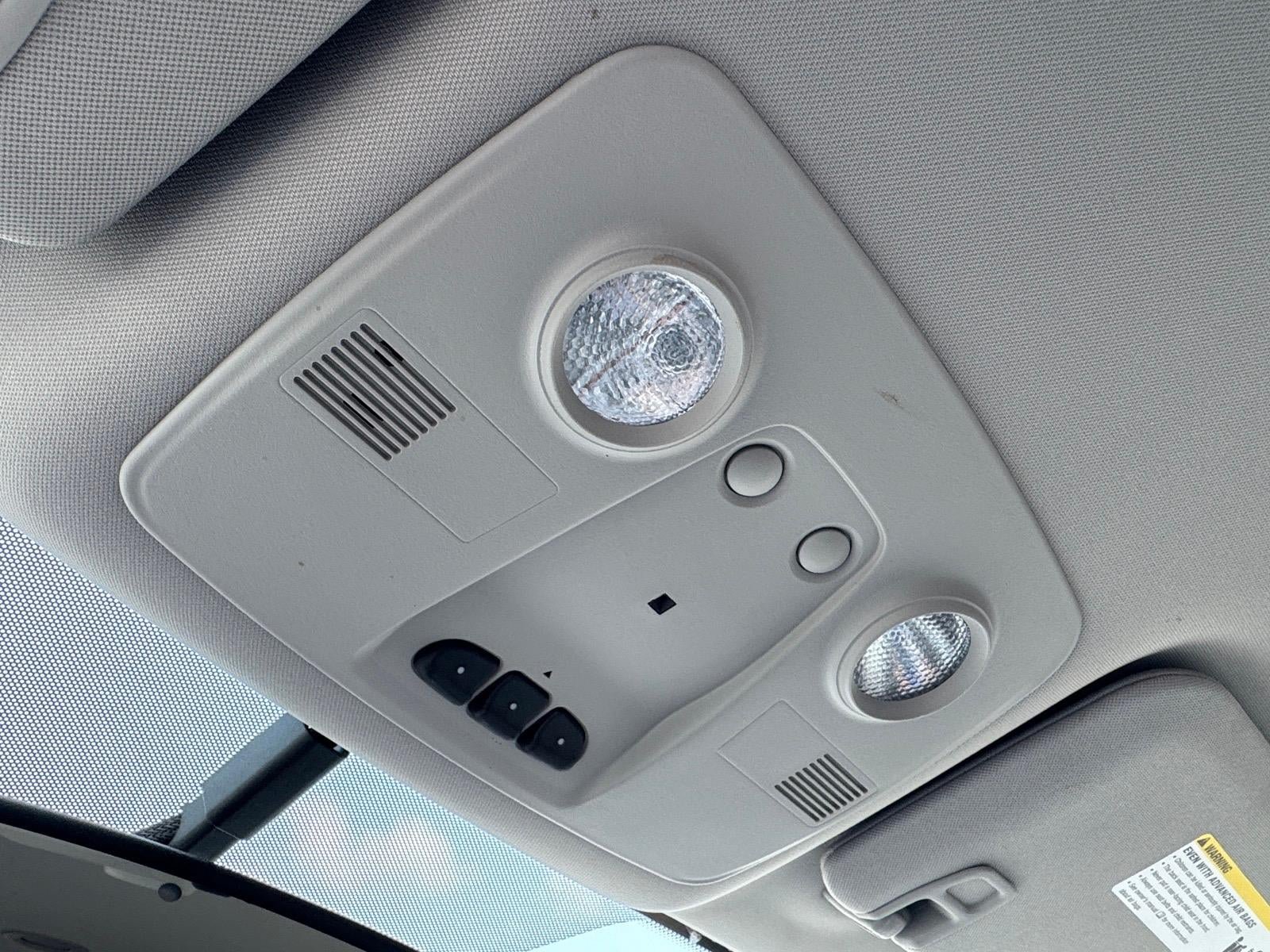 Used 2015 Buick Enclave Leather FWD image 16
