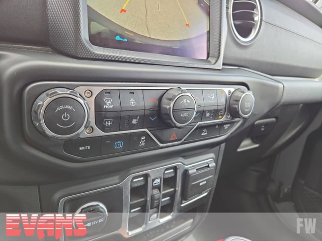 Used 2023 Jeep Wrangler Unlimited Sahara w/ Cold Weather Group AWD/4WD image 10