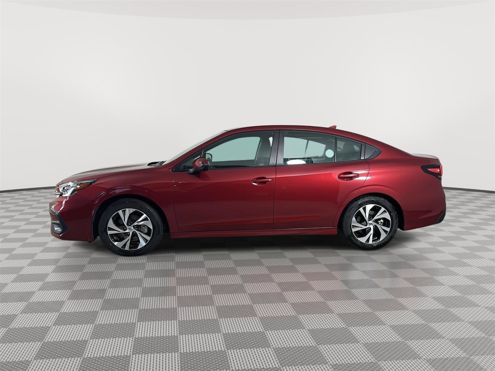Certified 2025 Subaru Legacy Premium w/ Popular Package #1A AWD/4WD image 4