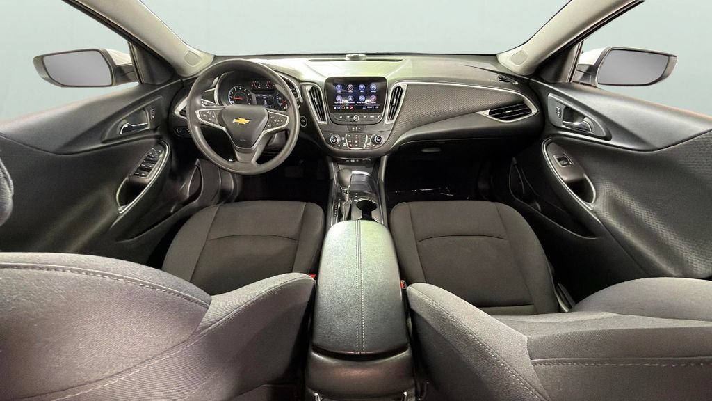 Certified 2022 Chevrolet Malibu LT FWD image 30