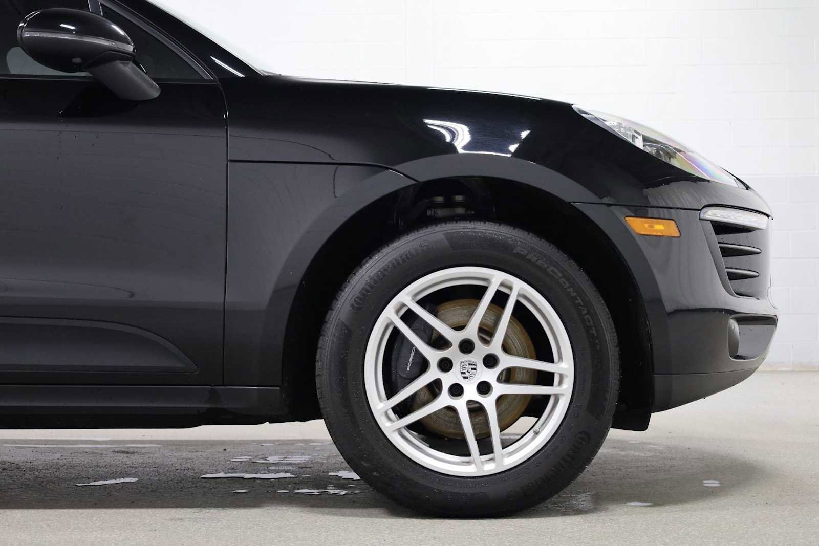 Used 2018 Porsche Macan image 11