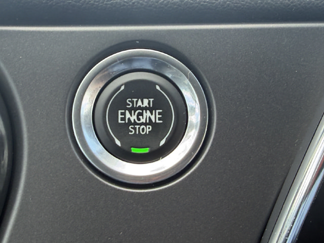 Used 2021 Chevrolet Blazer RS w/ Enhanced Convenience Package FWD image 30