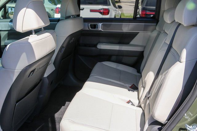 New 2026 Hyundai Santa Fe SEL image 12