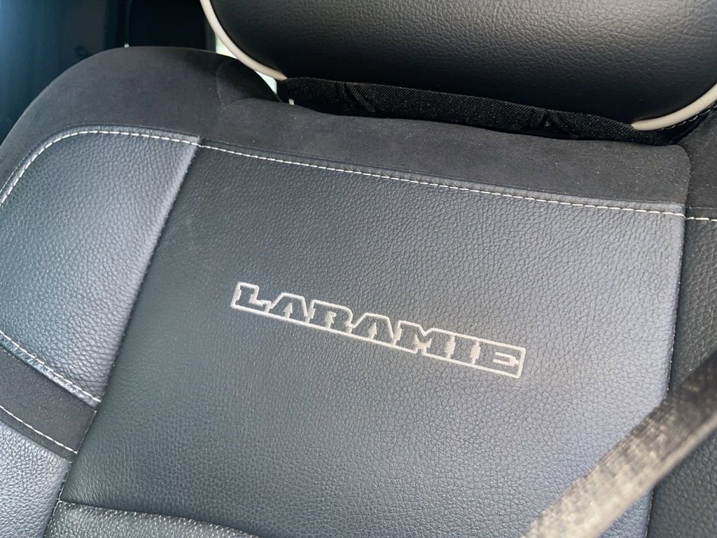 Used 2024 RAM 2500 Laramie w/ Sport Appearance Package image 12