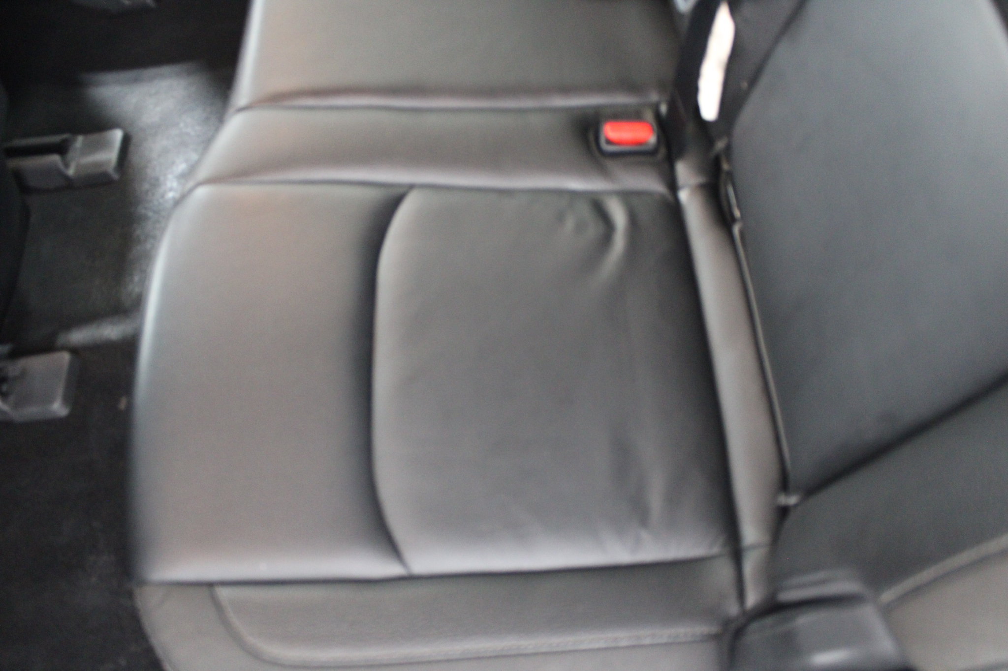 Used 2024 Nissan Pathfinder SL w/ Cargo Package AWD/4WD image 17
