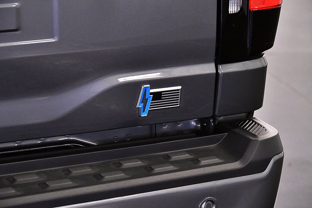 Used 2025 Ford F150 Lightning XLT image 14