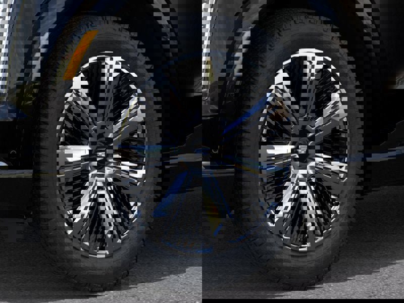 New 2026 Cadillac Escalade IQ Luxury 2 w/ LPO, Floor Liner Package image 9