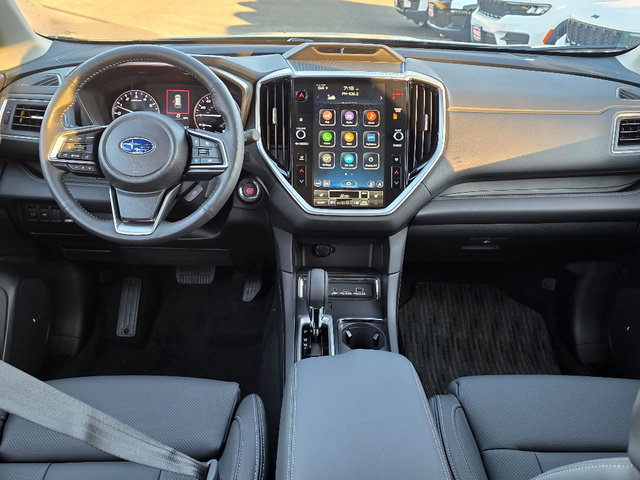 Used 2025 Subaru Ascent Limited image 2