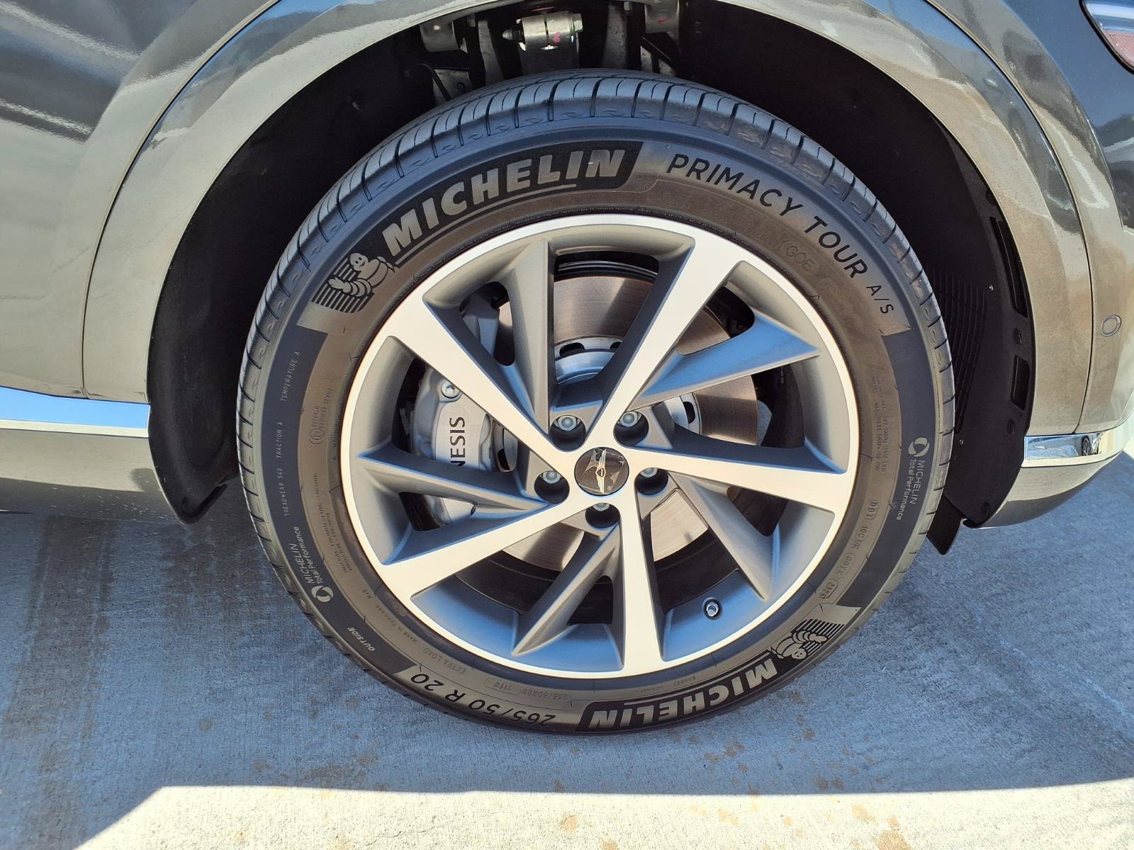 Certified 2026 Genesis GV80 3.5T Advanced AWD/4WD image 9