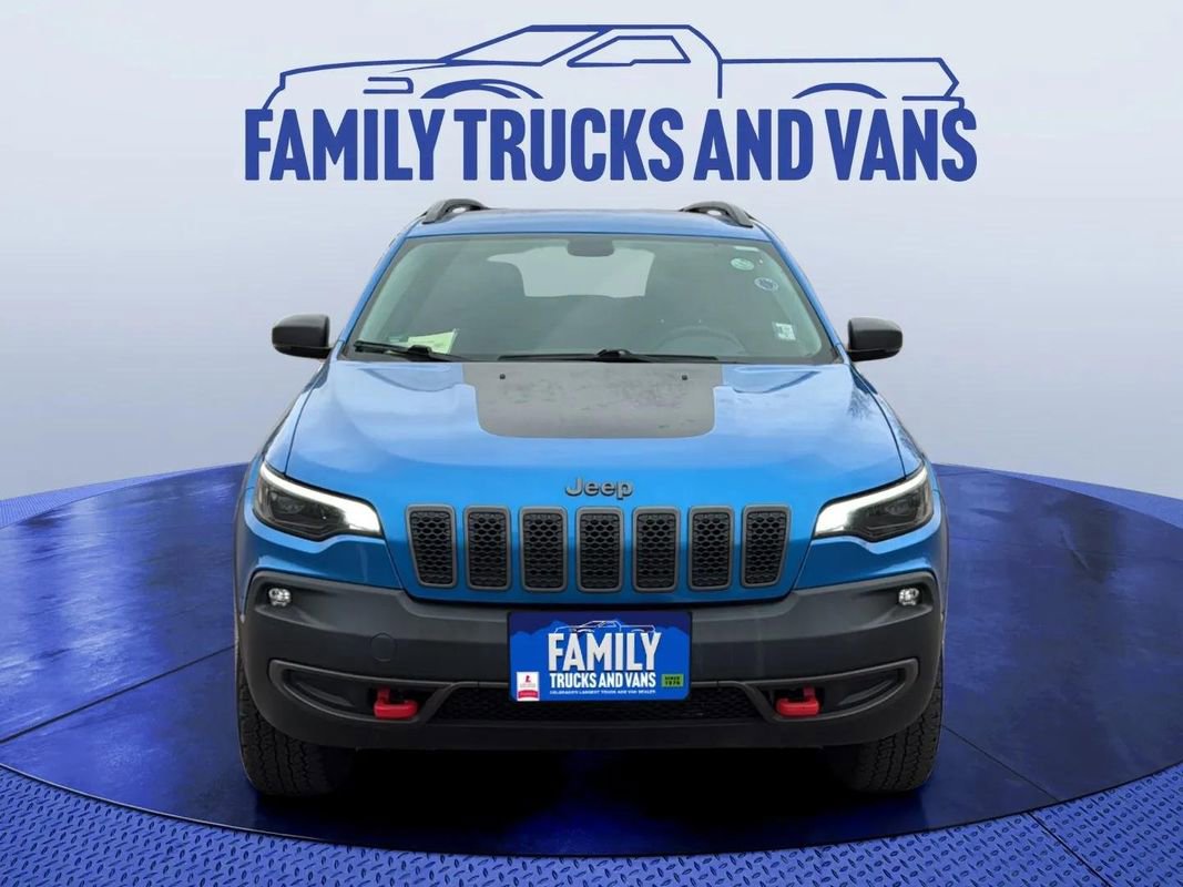 Used 2019 Jeep Cherokee Trailhawk w/ Cold Weather Group image 8