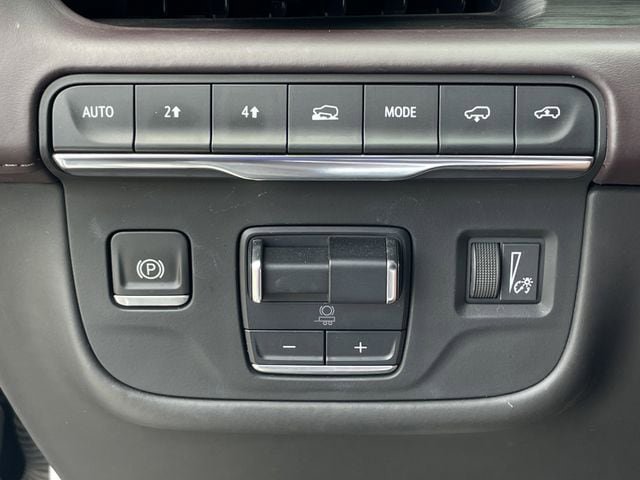 Used 2021 Cadillac Escalade Premium Luxury Platinum AWD/4WD image 21
