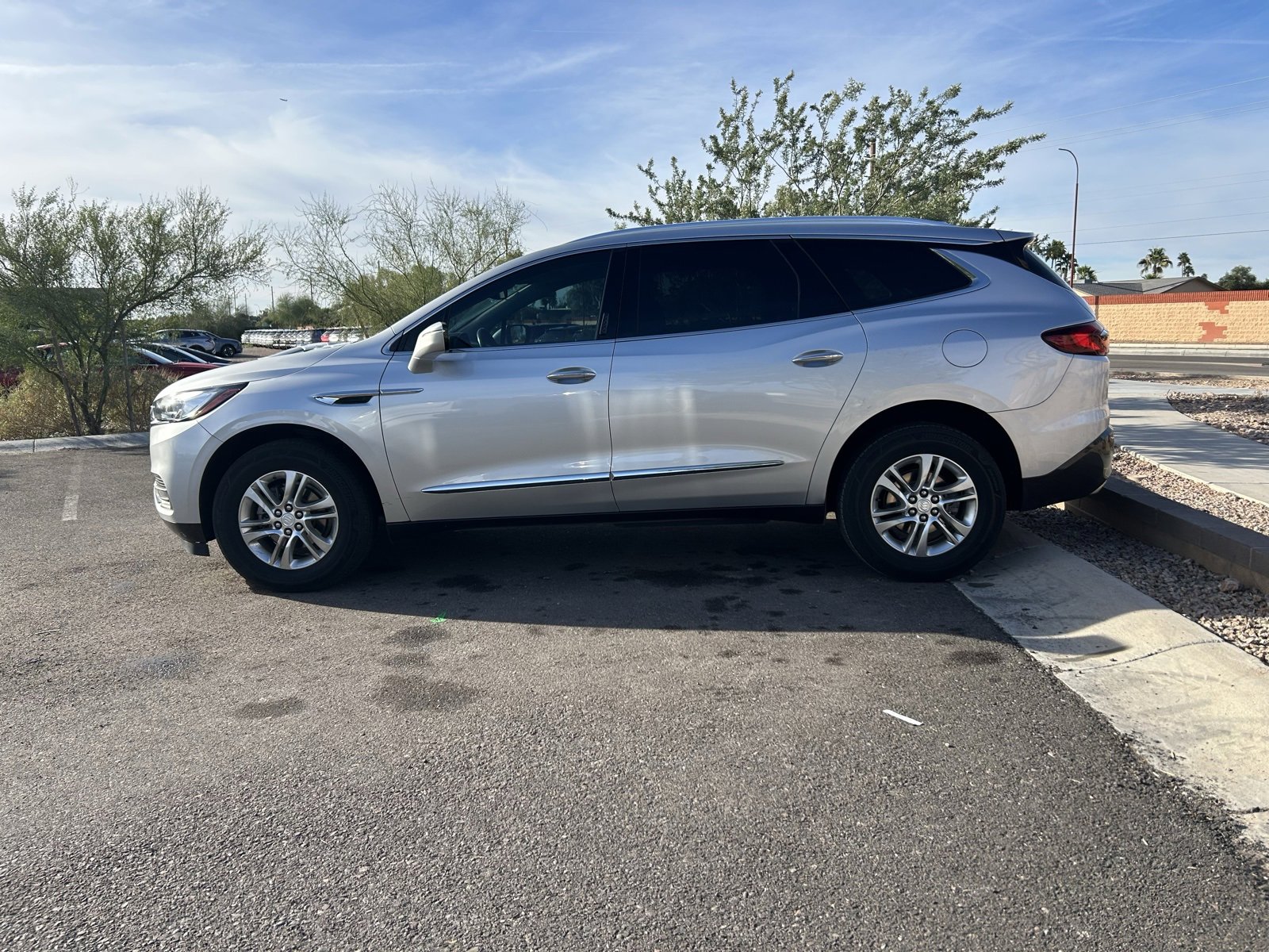 Used 2021 Buick Enclave Preferred image 6