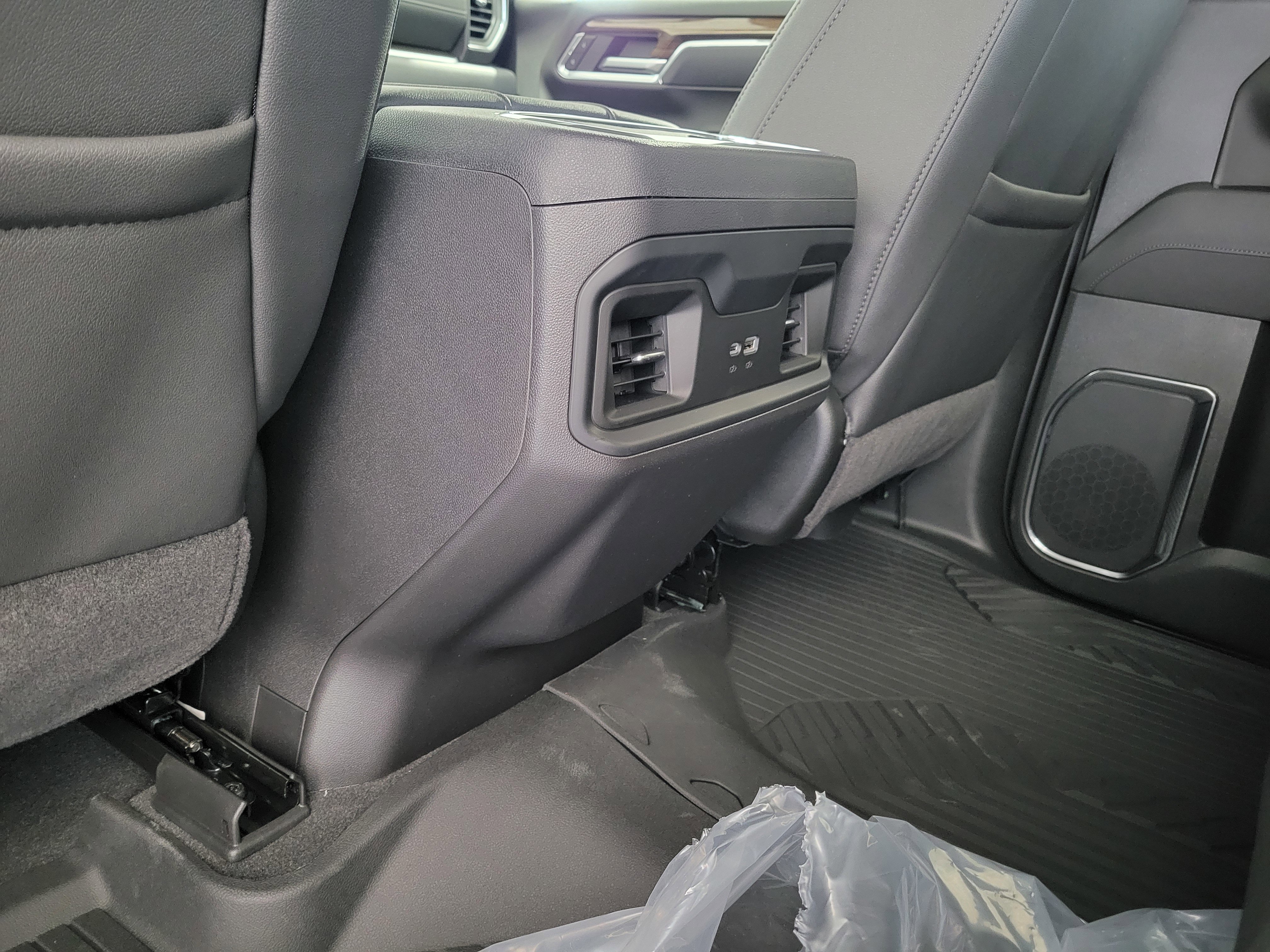 New 2026 Chevrolet Silverado 1500 LT Trail Boss w/ Convenience Package II image 39