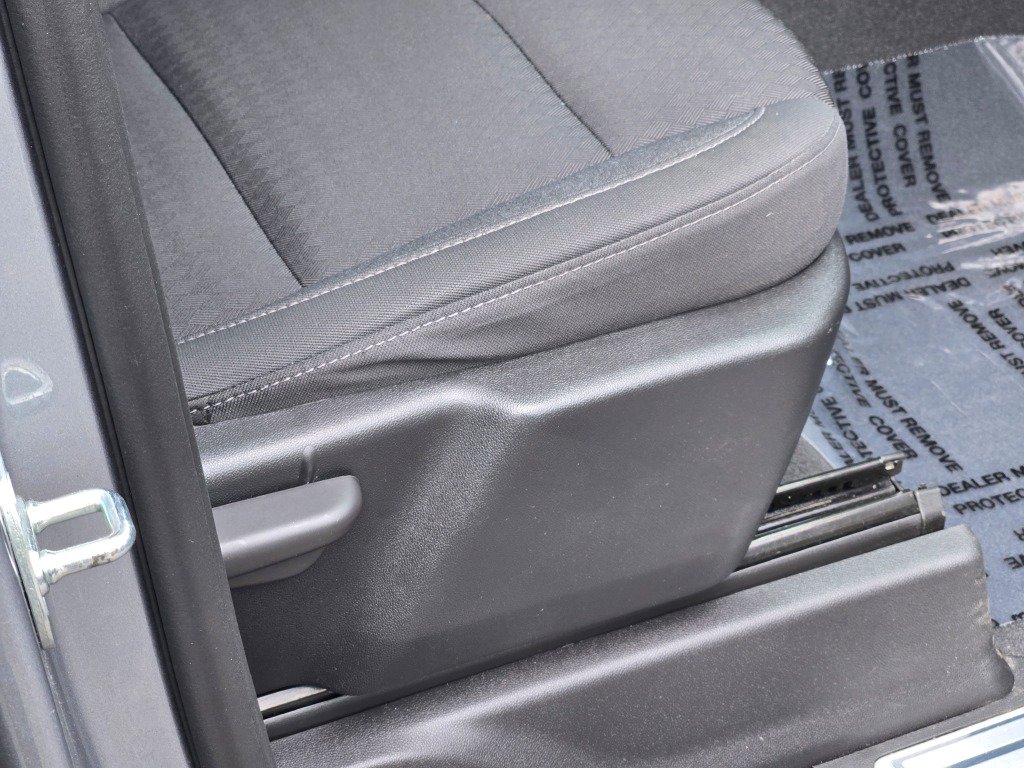 Certified 2023 Chevrolet Silverado 1500 LT AWD/4WD image 8