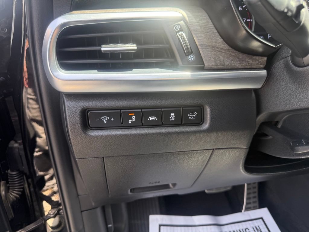 Used 2021 Kia Telluride SX w/ SX Prestige Package AWD/4WD image 16