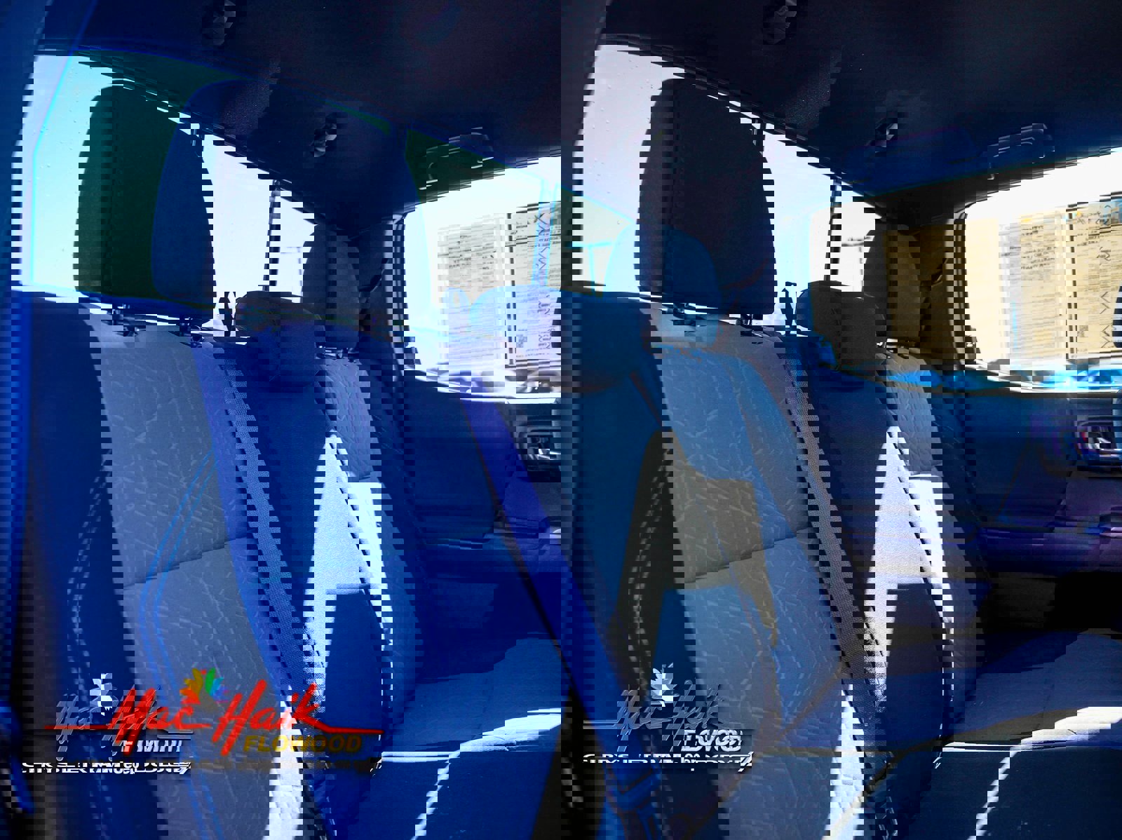 Used 2022 Toyota Tacoma TRD Off-Road image 12